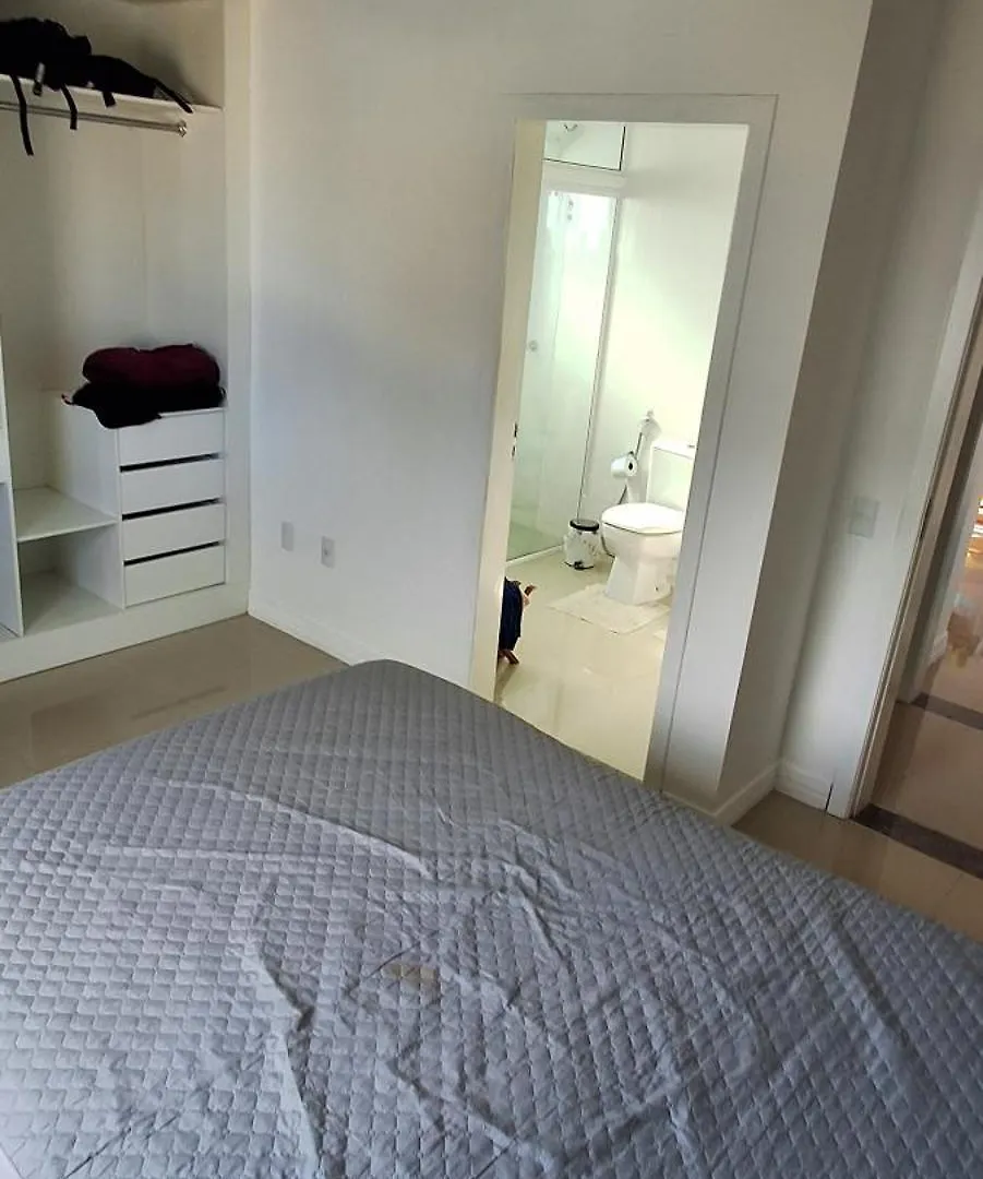 Suite 50 Metros Da Praia, 10 Km Beto Carrero E Bc, Local Compartilhado Navegantes Pansiyon
